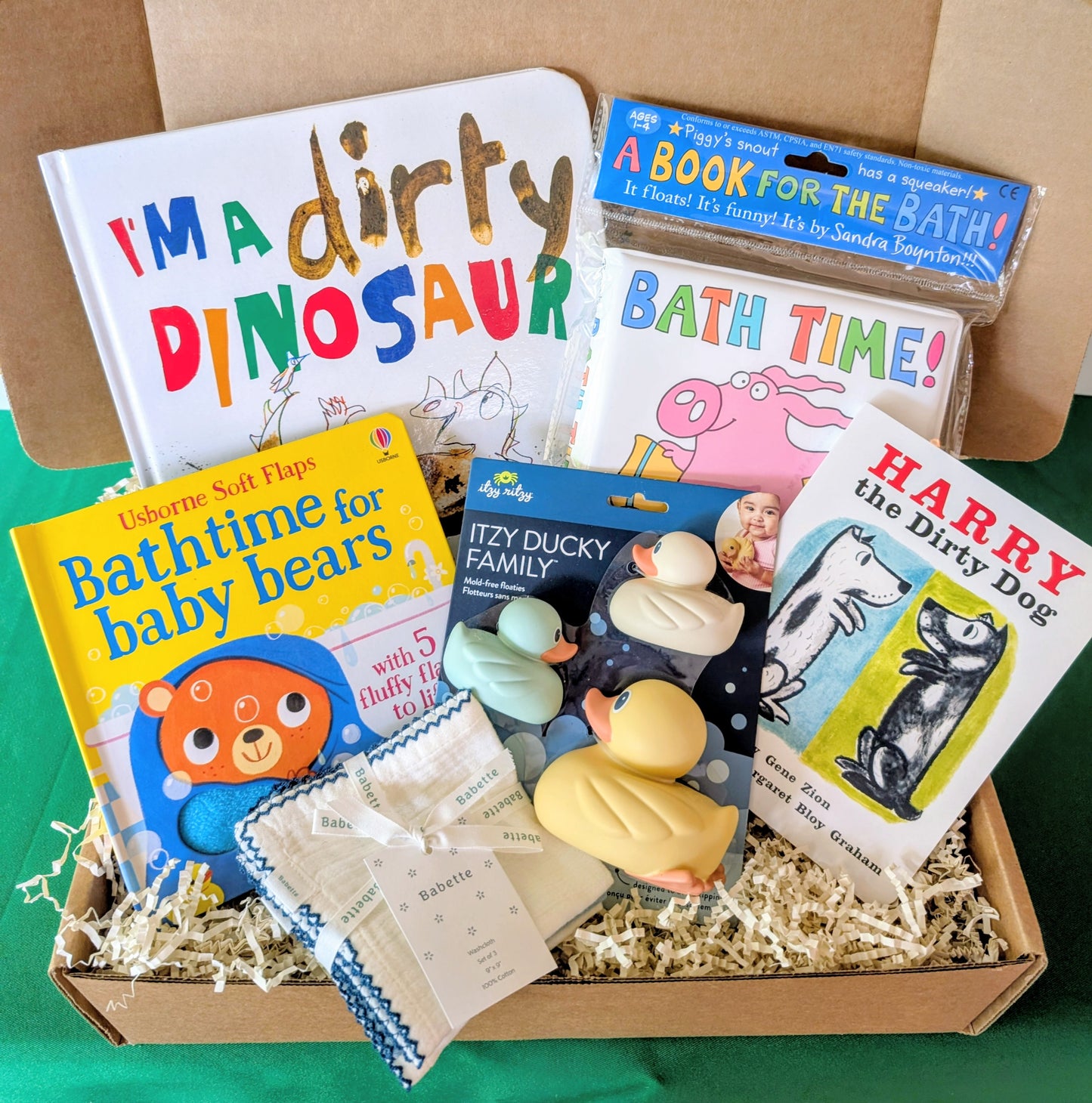 Bathtime Baby Gift Box & Book Bundle | Harry the Dirty Dog Book Bundle with Rubber Ducky Set